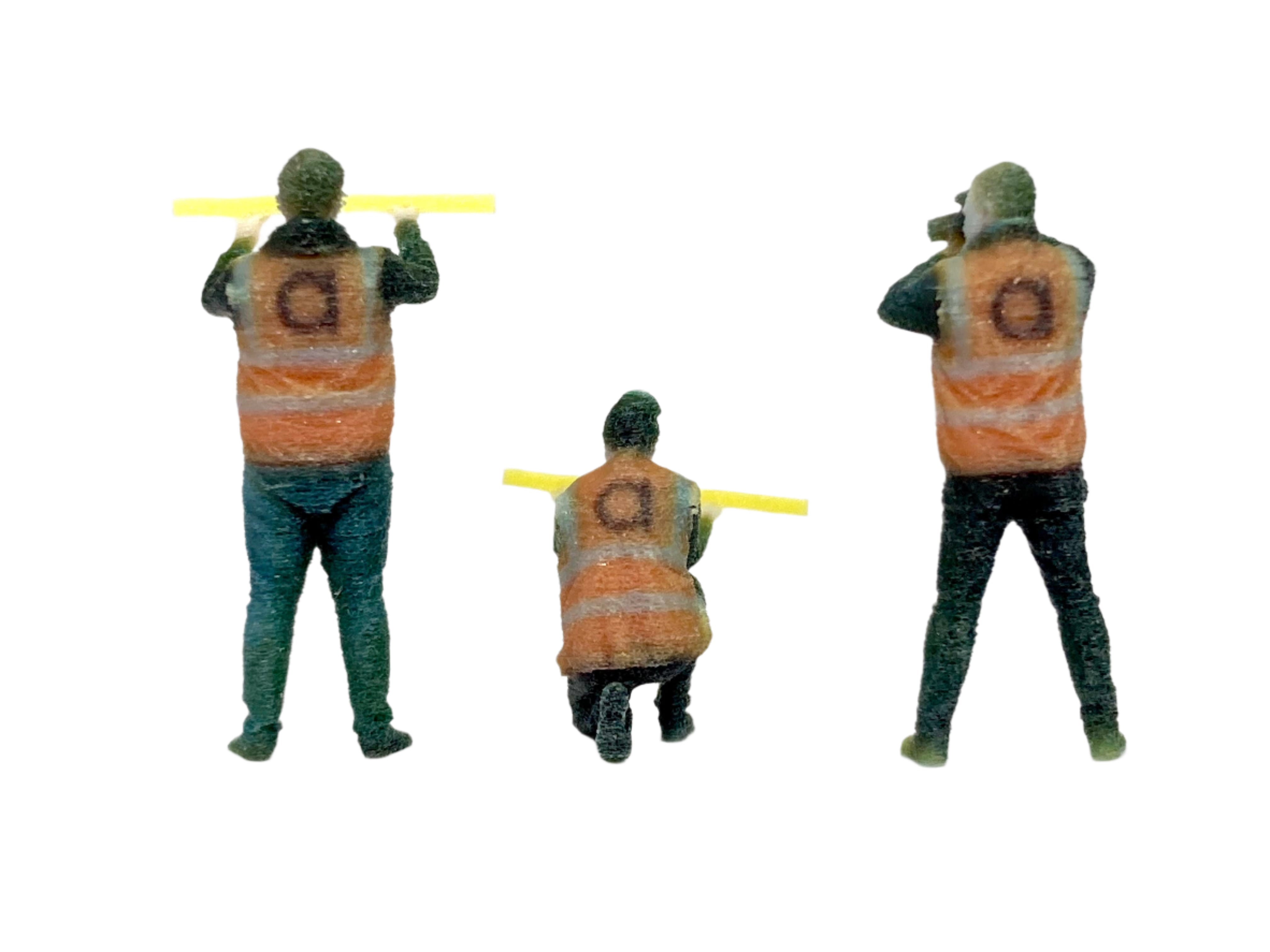 Accurascale Research Team - Three Figure Pack - TT (1/120th) Scale